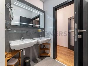 Pronájem bytu 2+kk, Praha - Vyšehrad, Hostivítova, 63 m2