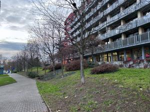 Pronájem bytu 2+kk, Praha - Vysočany, Paříkova, 56 m2