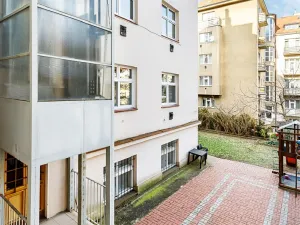 Prodej bytu 2+kk, Praha - Smíchov, U Nikolajky, 68 m2