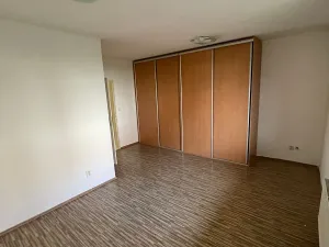 Pronájem bytu 2+kk, Praha - Lysolaje, Sídlištní, 68 m2