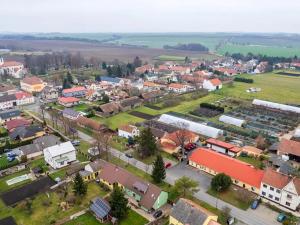 Prodej pozemku pro bydlení, Velim, třída Krále Jiřího, 147 m2