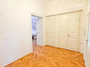 Pronájem bytu 3+1, Praha - Vinohrady, Balbínova, 70 m2