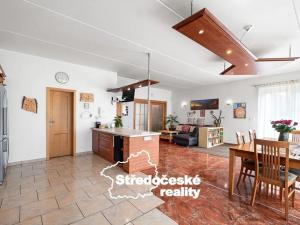 Prodej rodinného domu, Bašť, Do Polí, 290 m2