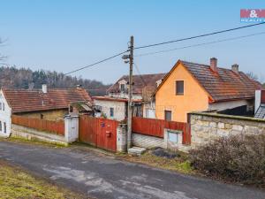 Prodej rodinného domu, Chorušice - Zahájí, 196 m2