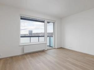 Pronájem bytu 1+kk, Praha - Hloubětín, Laponská, 32 m2