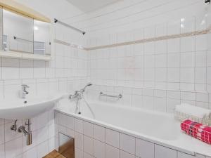 Prodej bytu 4+kk, Praha - Stodůlky, Chalabalova, 93 m2