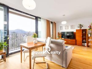 Prodej bytu 2+kk, Karlovy Vary, Pražská silnice, 64 m2