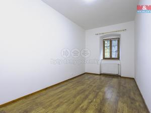 Pronájem bytu 3+1, Nový Bor, Husova, 70 m2