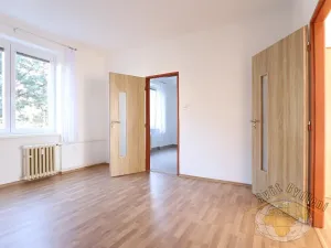 Pronájem bytu 2+kk, Praha - Hloubětín, Poděbradská, 53 m2