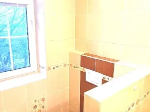 Pronájem bytu 2+kk, Praha - Prosek, Vysočanská, 44 m2