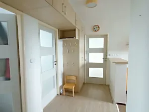 Pronájem bytu 3+1, Líšťany, 82 m2