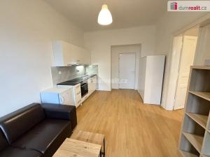 Pronájem bytu 2+kk, Praha - Smíchov, Na Skalce, 40 m2