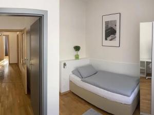 Pronájem bytu 3+kk, Praha - Vinohrady, Na Kozačce, 60 m2