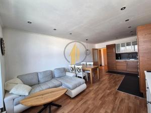 Prodej bytu 2+kk, Praha - Kbely, Herlíkovická, 58 m2