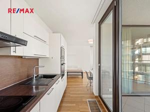 Pronájem bytu 2+kk, Praha - Žižkov, Malešická, 106 m2