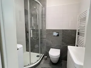 Pronájem bytu 1+kk, Praha - Košíře, Vrchlického, 35 m2