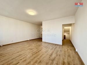 Prodej bytu 2+kk, Chomutov, Březenecká, 72 m2