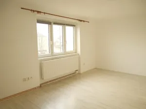 Pronájem bytu 2+1, Bechyně, 60 m2