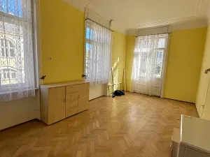 Prodej bytu 3+1, Karlovy Vary, Krále Jiřího, 93 m2