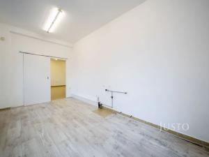 Pronájem obchodního prostoru, Třeboň, Svobody, 63 m2