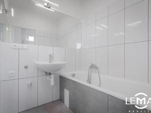 Pronájem bytu 3+1, Olomouc, Kmochova, 76 m2