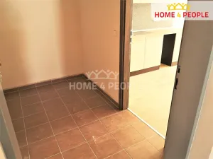 Pronájem bytu 1+kk, Chodov, Školní, 36 m2