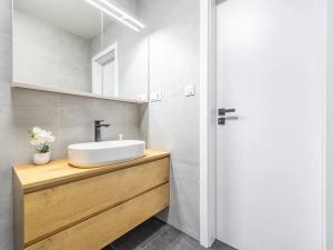 Prodej bytu 3+kk, Praha - Záběhlice, Ellnerové, 81 m2