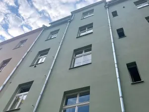 Pronájem bytu 2+kk, Praha - Žižkov, Blahníkova, 41 m2