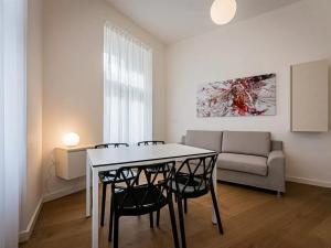 Pronájem bytu 2+kk, Praha - Vinohrady, Čermákova, 37 m2