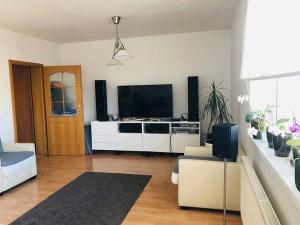 Pronájem bytu 2+1, Roztoky, Na Panenské, 65 m2