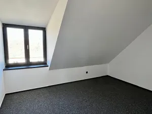 Pronájem bytu 4+kk, Nové Strašecí, Palackého, 104 m2