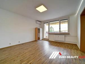 Pronájem bytu 4+1, Zlín, Okružní, 88 m2