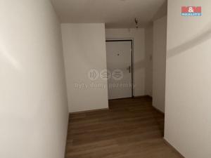 Pronájem bytu 2+kk, Praha - Hloubětín, Laponská, 59 m2