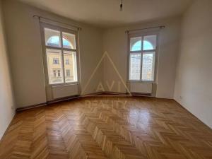 Pronájem bytu 3+1, Praha - Vinohrady, Francouzská, 96 m2