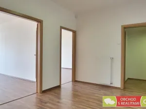 Pronájem bytu 2+1, Praha - Vinohrady, Šrobárova, 89 m2