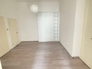 Pronájem bytu 2+kk, Praha - Vinohrady, Polská, 60 m2