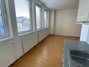 Pronájem bytu 2+kk, Jablonec nad Nisou, Generála Mrázka, 50 m2