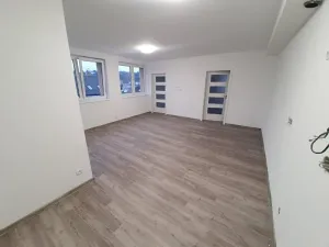 Prodej bytu 4+kk, Jihlava, Helenínská, 70 m2