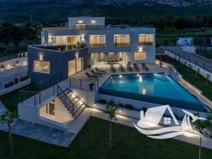 Prodej vily, Split, Chorvatsko, 350 m2