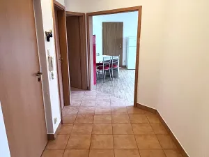 Pronájem bytu 3+kk, Praha - Kobylisy, Čimická, 81 m2