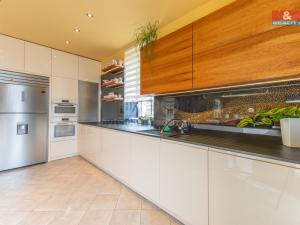 Prodej rodinného domu, Město Albrechtice, Krnovská, 300 m2