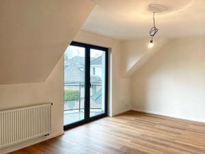 Prodej vícegeneračního domu, Šestajovice, 460 m2