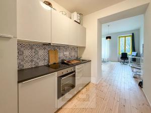 Pronájem bytu 1+1, Praha - Libeň, Zenklova, 44 m2