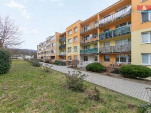 Prodej bytu 2+kk, Jince, Zborovská, 42 m2