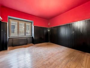 Prodej obchodního prostoru, Praha - Holešovice, Ortenovo náměstí, 108 m2