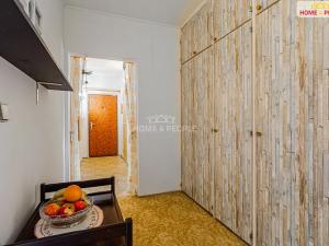 Prodej bytu 3+1, Horní Slavkov, Školní, 83 m2