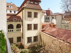 Pronájem bytu 3+kk, Praha - Malá Strana, Všehrdova, 85 m2