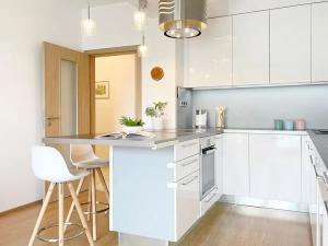 Prodej bytu 3+kk, Praha - Modřany, Československého exilu, 69 m2