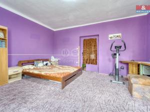 Prodej bytu 4+1, Planá, Hřbitovní, 107 m2