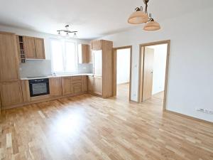 Pronájem bytu 3+kk, Domažlice, Tovární, 55 m2